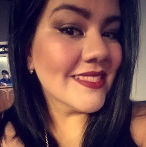 Meet your Posher, Lynette